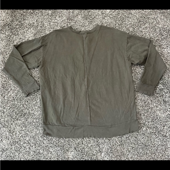 MODODOC Crewneck Sweatshirt Long Sleeve Top Center Seam Olive Green Women’s XL - Picture 7 of 9